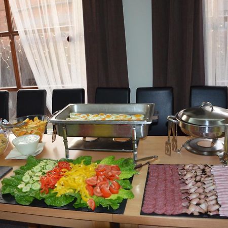 Hotel Napoleon Austerlitz Екстериор снимка
