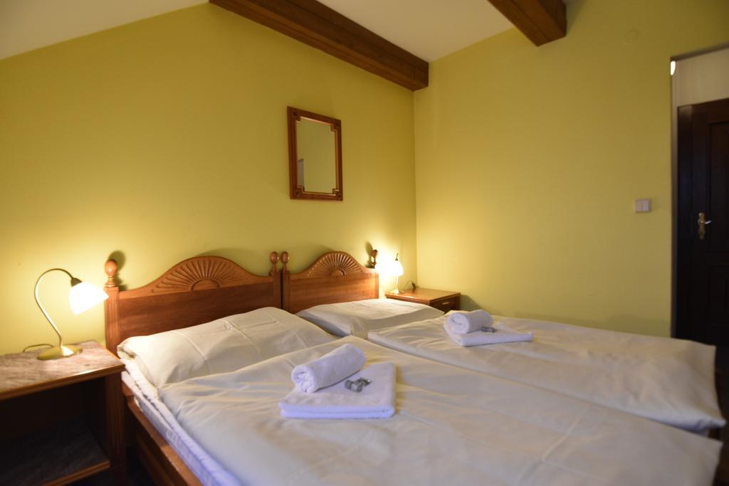 Hotel Napoleon Austerlitz Екстериор снимка
