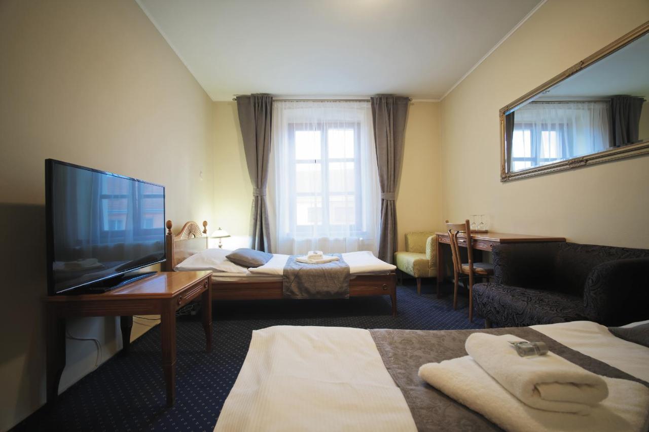 Hotel Napoleon Austerlitz Екстериор снимка