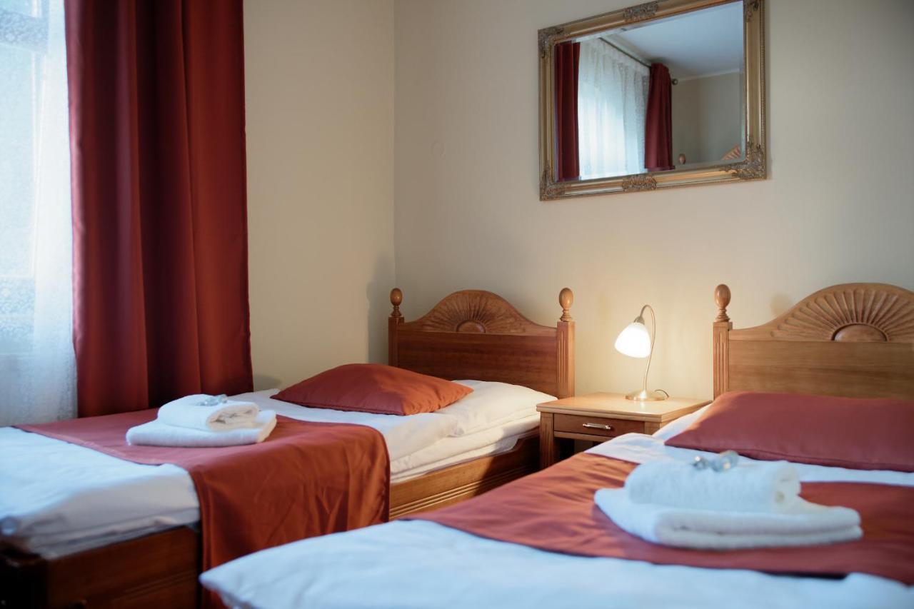 Hotel Napoleon Austerlitz Екстериор снимка
